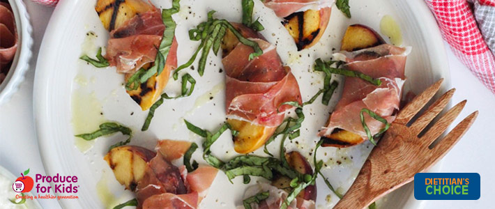 Grilled Peaches with Prosciutto