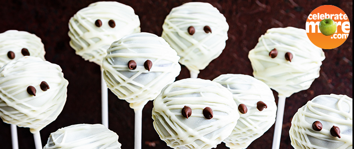 Red Velvet Mummy Cake Pops